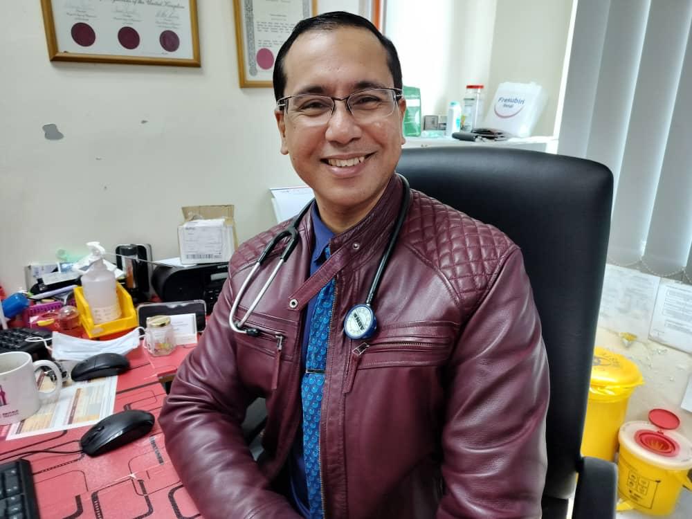Pakar Perunding Buah Pinggang KMC, Dr. Syed Faisal Taha. - gambar Rafisqi Radhi